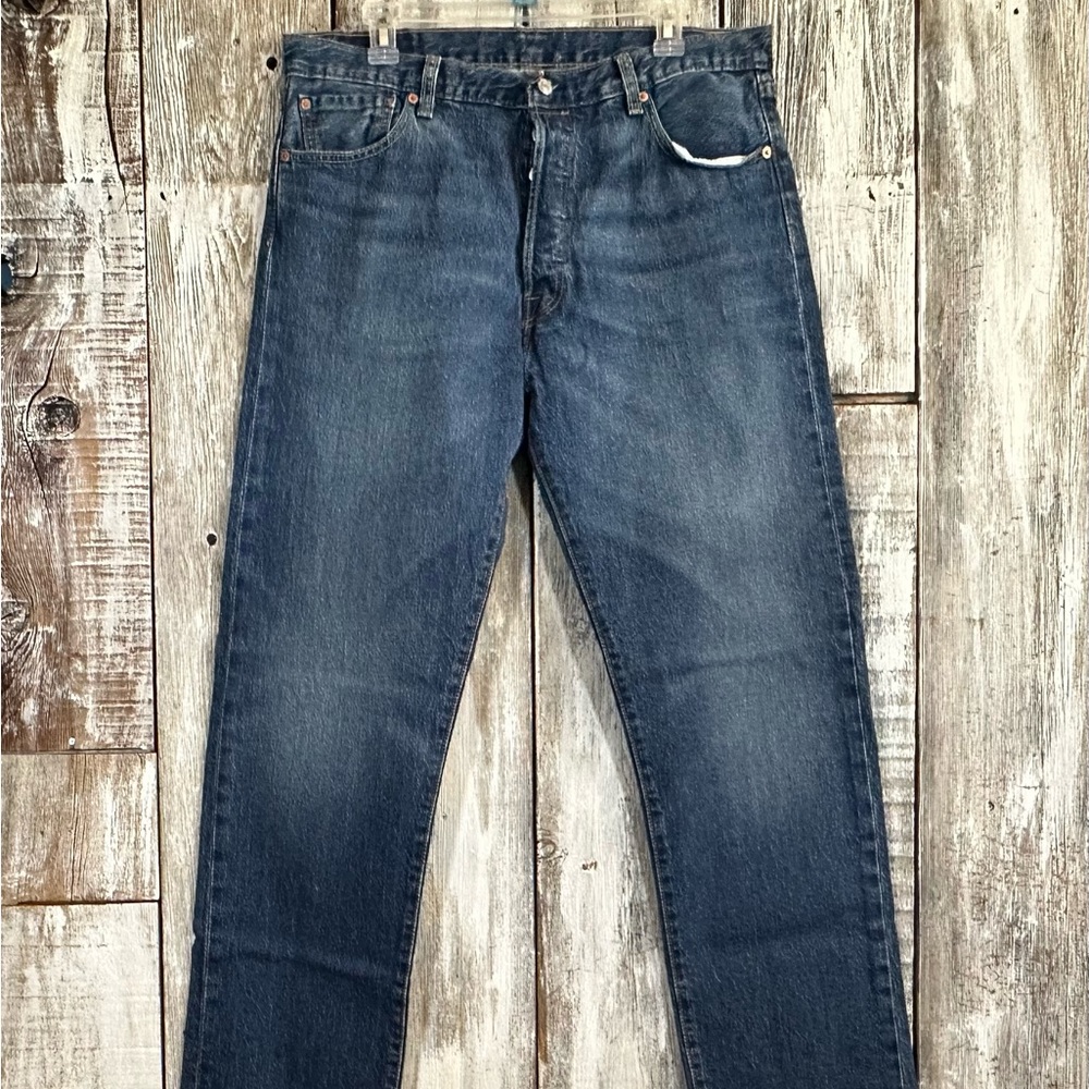 Men’s 501 Levi denim jeans